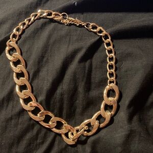 Elegant Gold Chain Necklace
